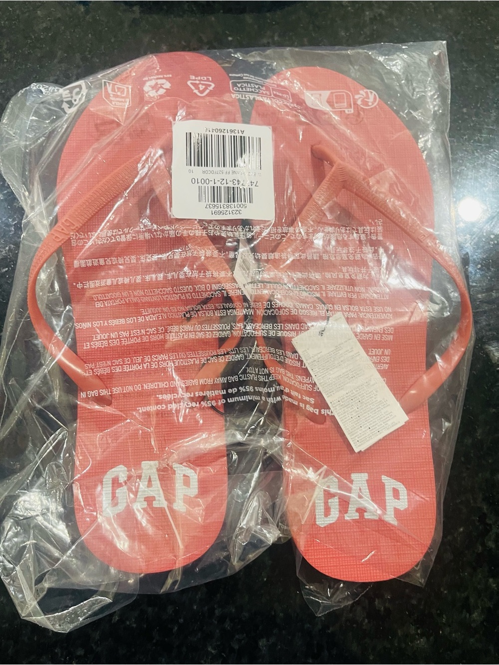 2- par GAP Coral-Red Logo Flip Flop Sandals size 10